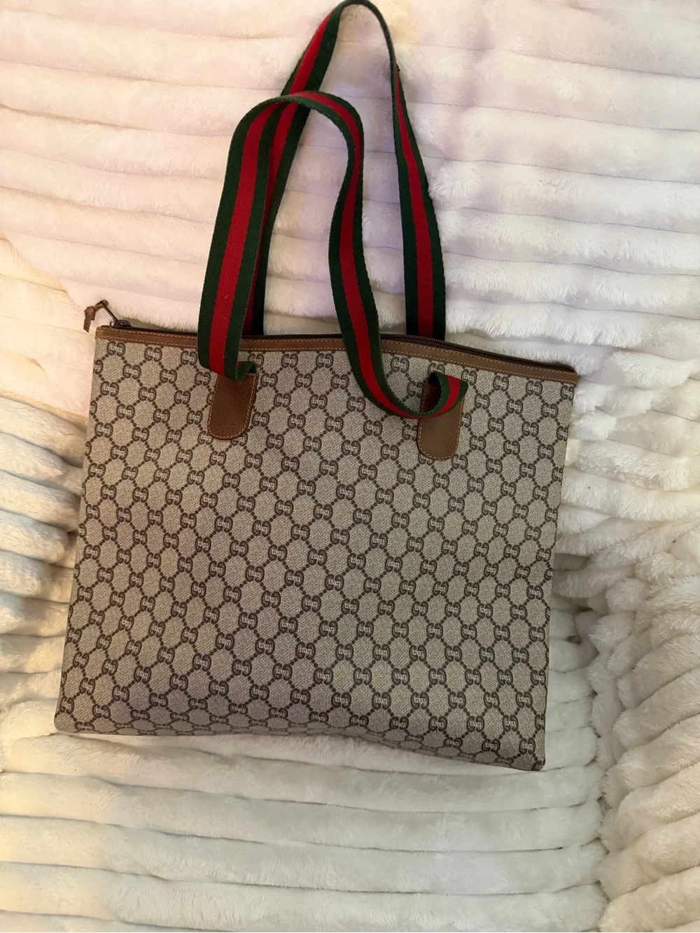 1980’s Vintage Gucci Plus Tote Bag